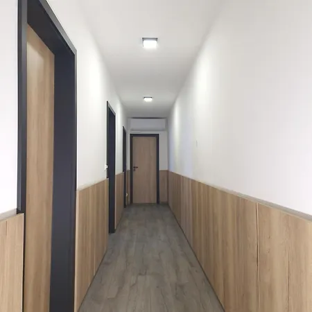 Relax Pod Javorem Apartment Kladno